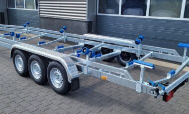 Triple essieux 10m avec 3 essieux de 1800 kg
